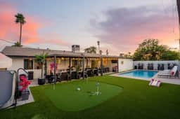 Ultimate Getaway, Pool, Hot Tub & Mini Golf - Image 3