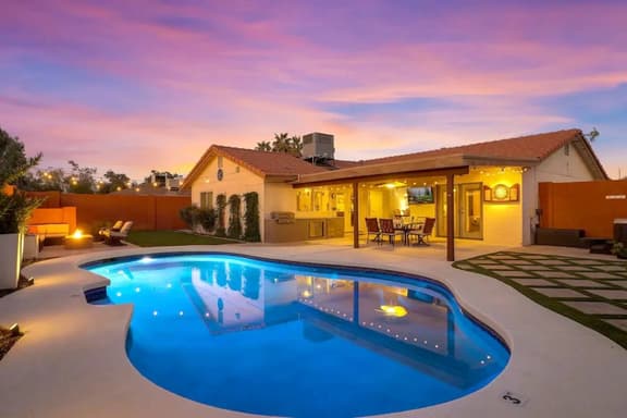 Private Pool, Hot Tub & Fire Pit Backyard - Image 1